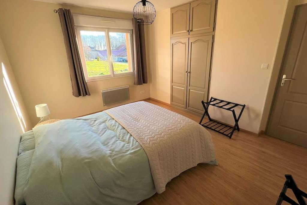Maison Avec Veranda - Gite De L'Arbrisseau Rethel Extérieur photo